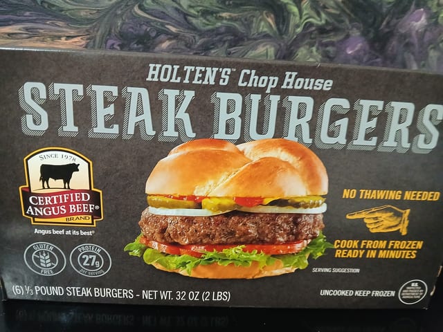 1/3 Lbs. All Beef Chees



1/3 LBS 100 % Beef Steak Burger.
